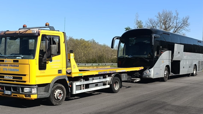 Recovery soccorso stradale carro attrezzi h24