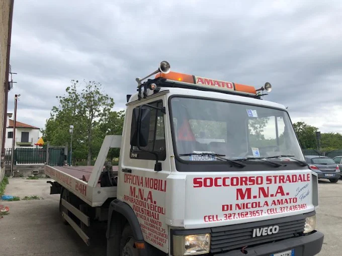 Soccorso Stradale H24 M.N.A. di Nicola Amato logo