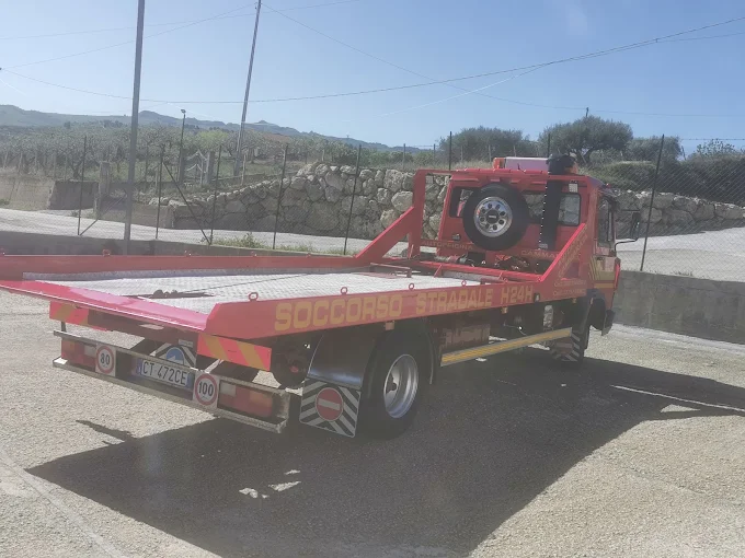 SOCCORSO STRADALE OFF. CAMMARATA logo